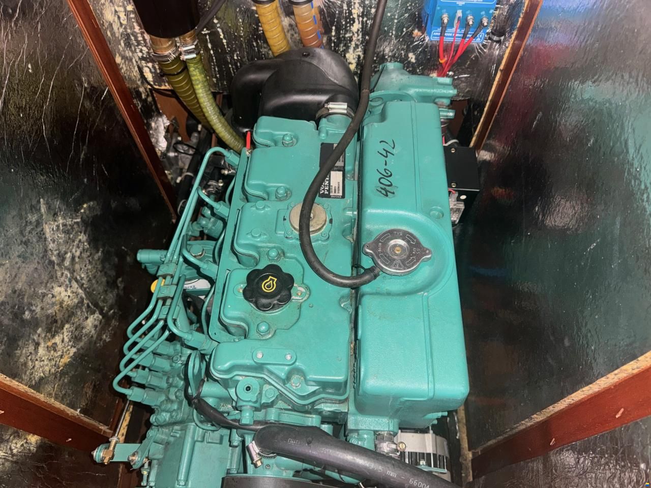 Bavaria 42C