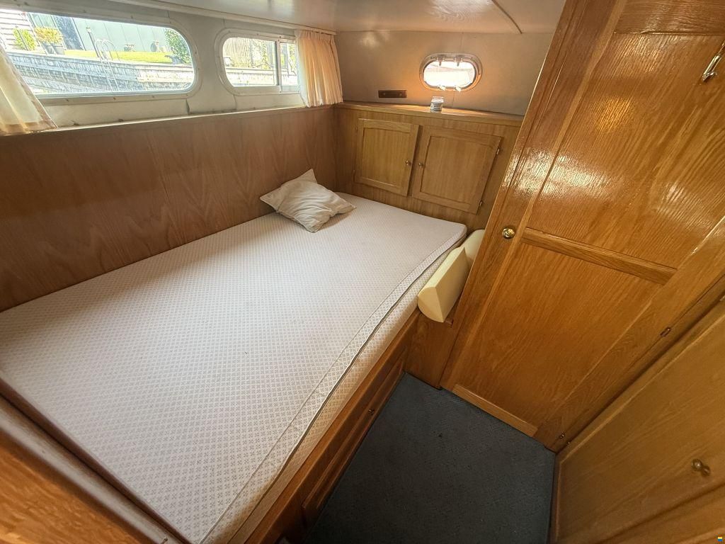 Pedro 950
