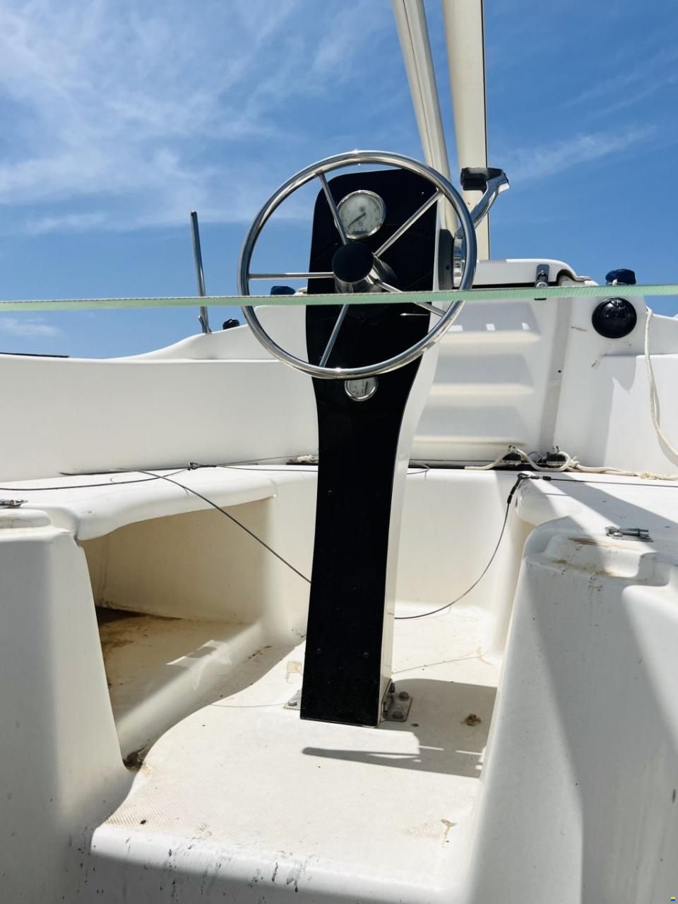 MacGregor 26M