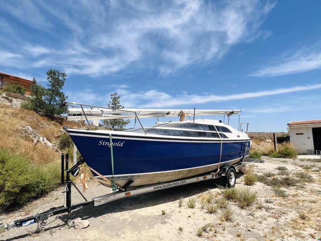MacGregor 26M