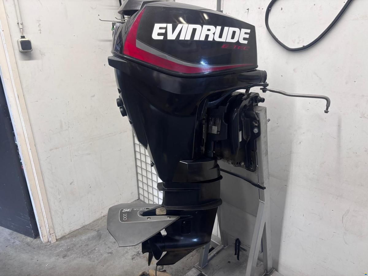 Evinrude 30PK E-TEC