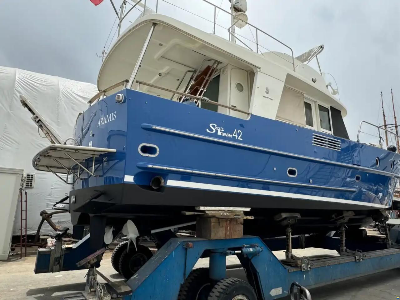 Beneteau Swift Trawler 42