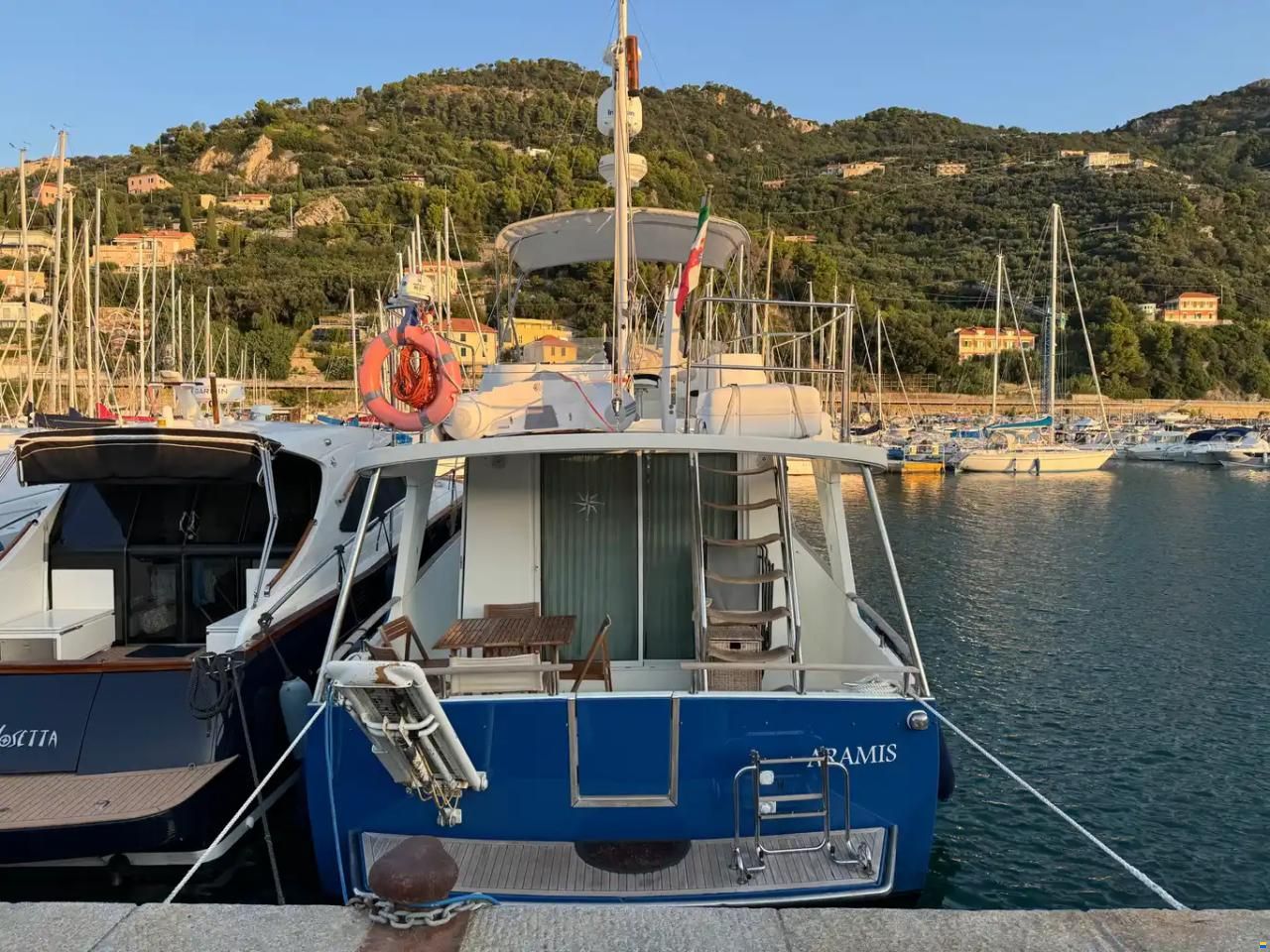Beneteau Swift Trawler 42