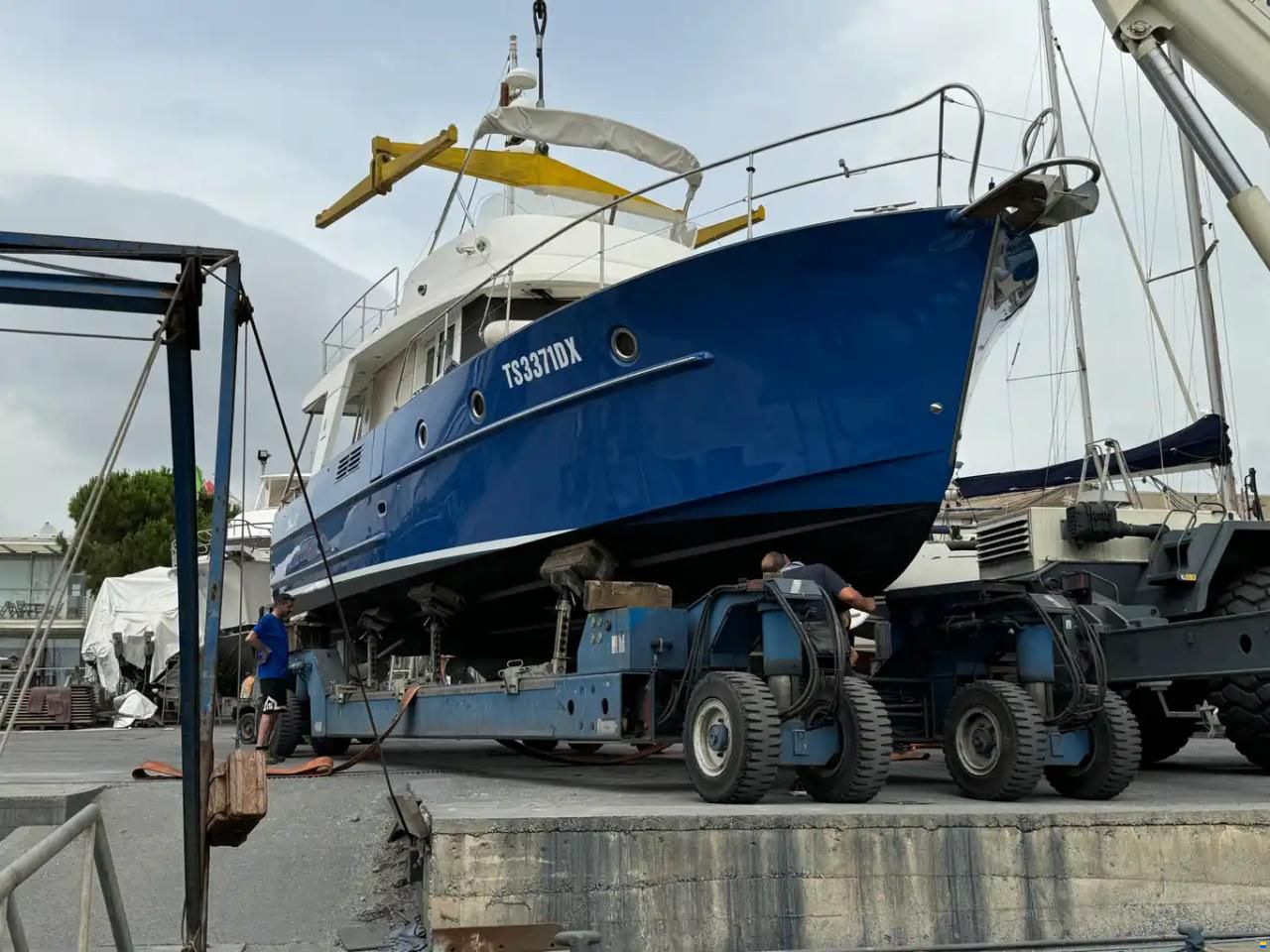Beneteau Swift Trawler 42