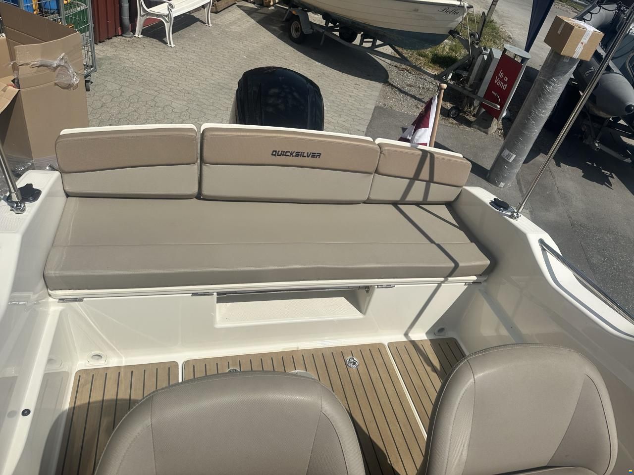 Quicksilver Inflatables Cabin