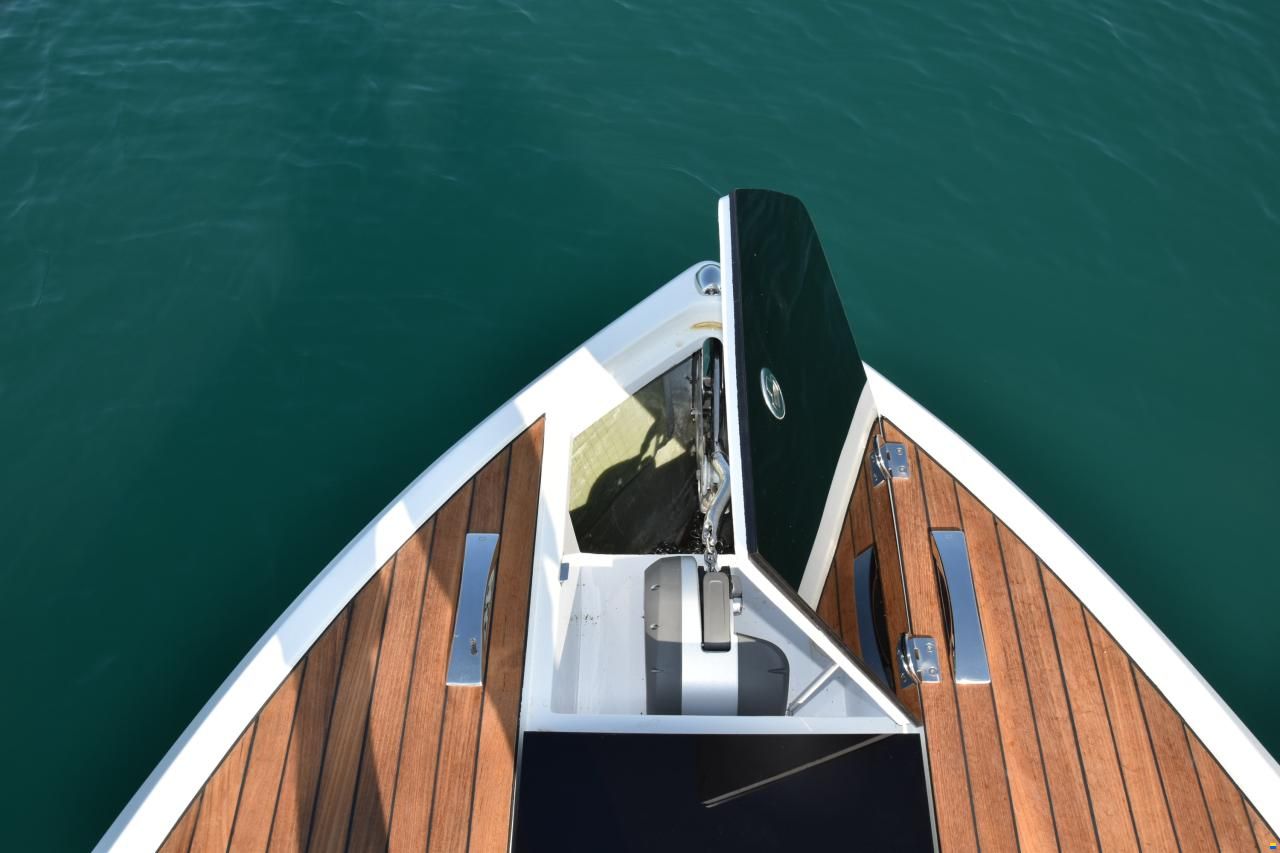 Ganz Boats Ovation 7.6 Cabin