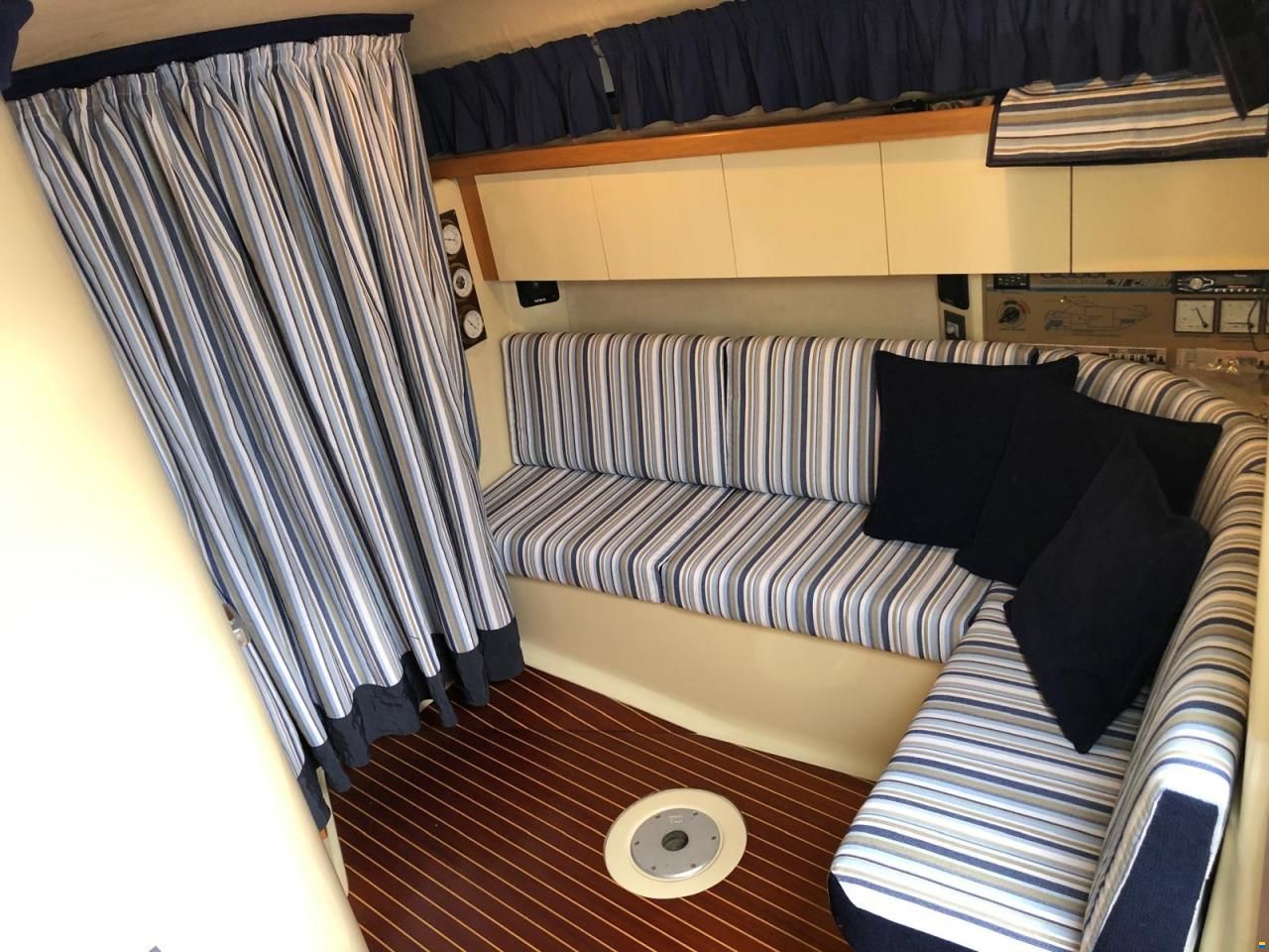 Gobbi 31 Cabin