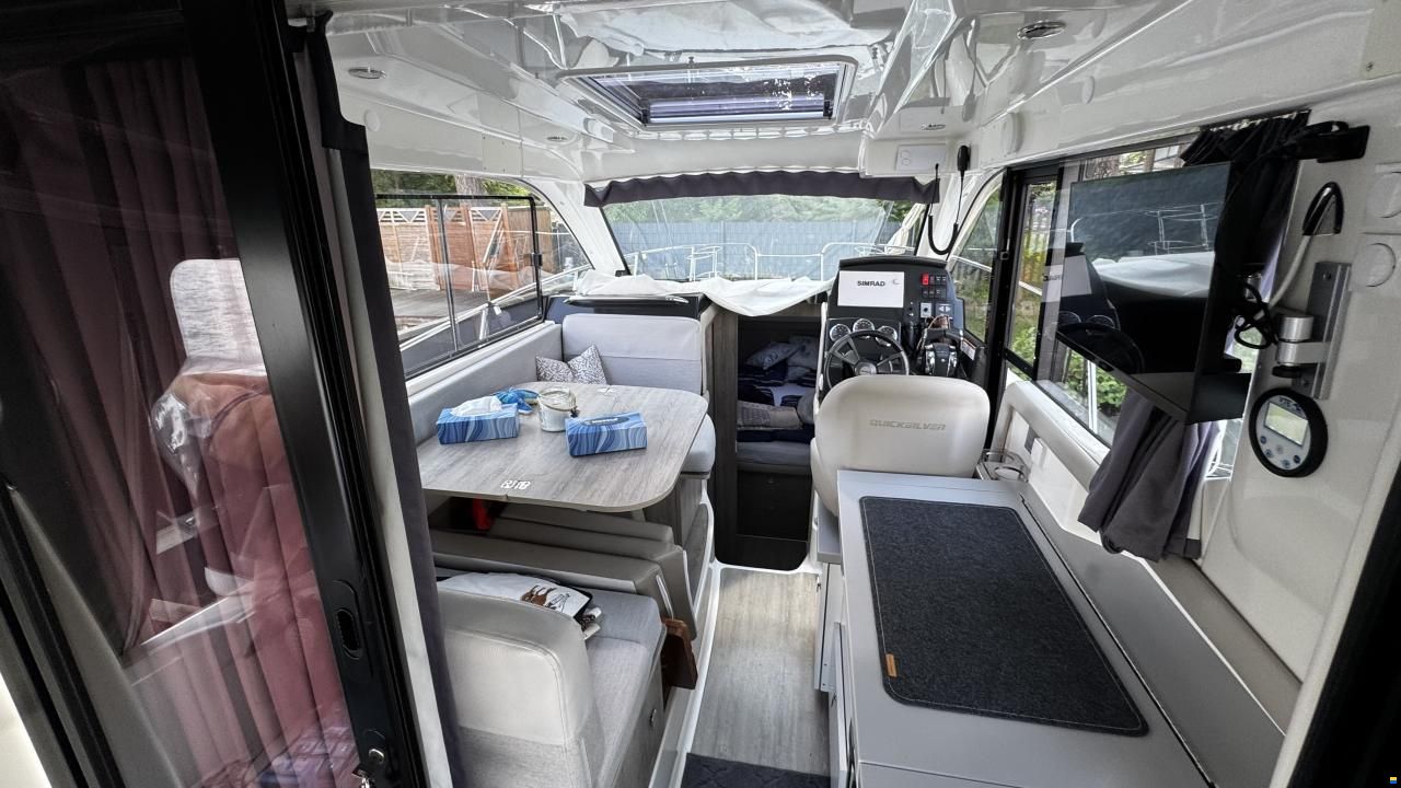 Quicksilver Activ 905 Weekend