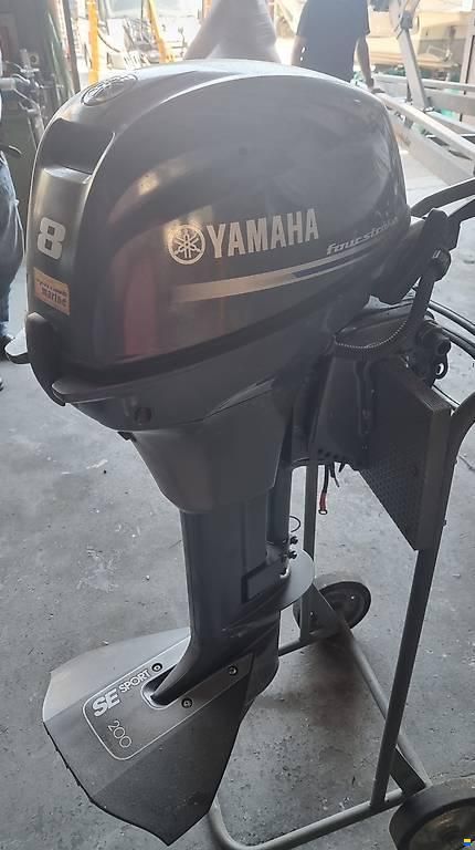 Yamaha 8 CV 4 temps