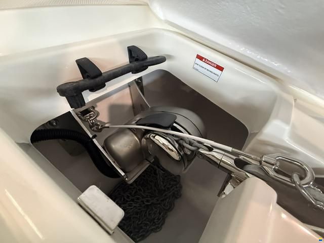 Bayliner VR5 Cuddy IB