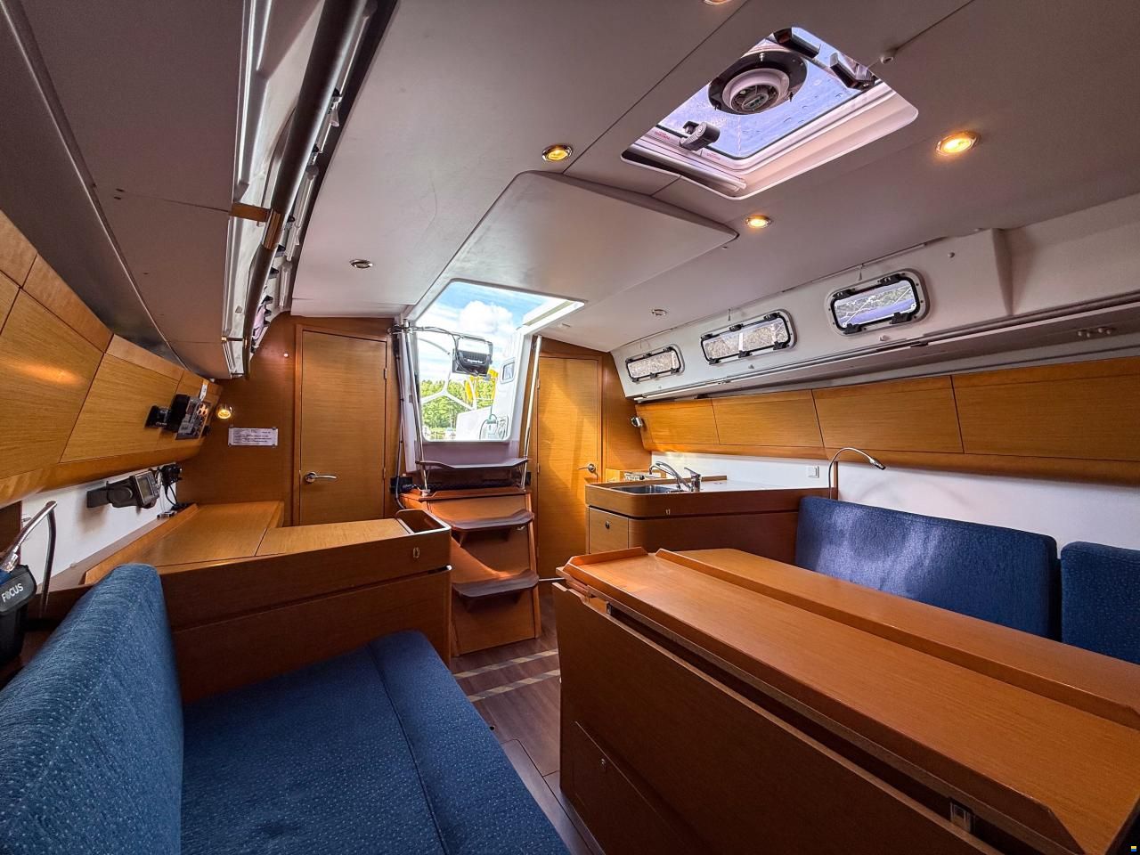Beneteau First 30