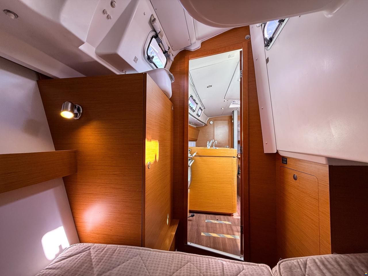 Beneteau First 30