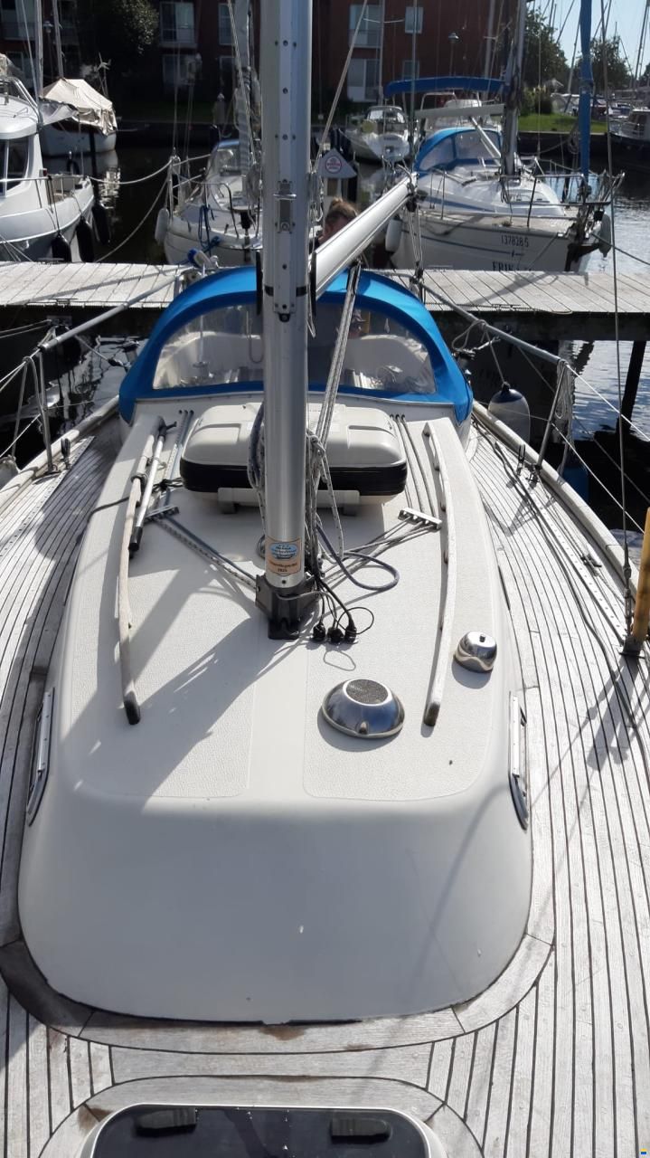 Hallberg-Rassy HR 29