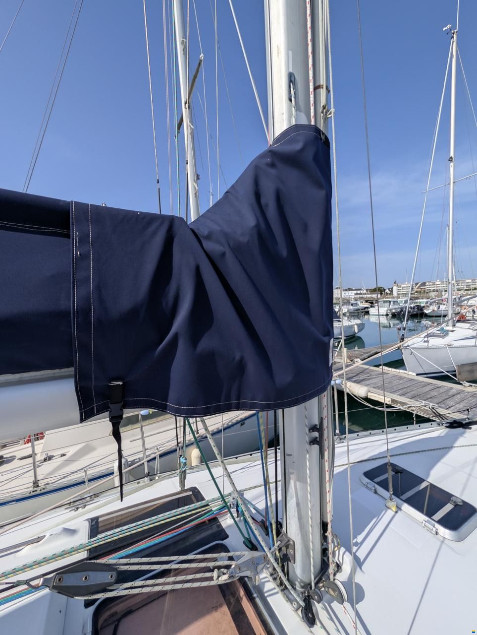 Beneteau Oceanis 320