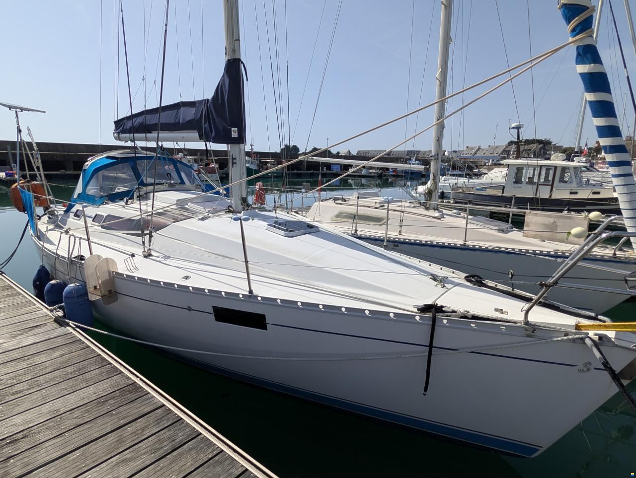 Beneteau Oceanis 320
