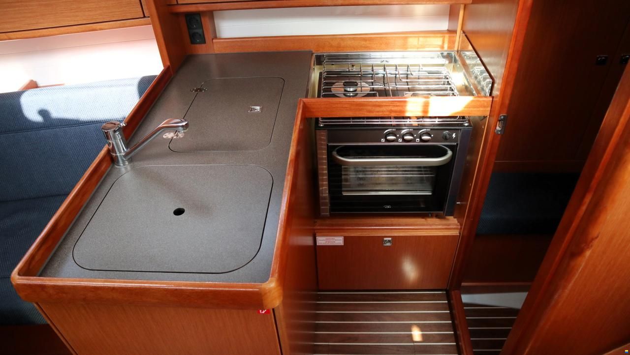 Bavaria Cruiser 34