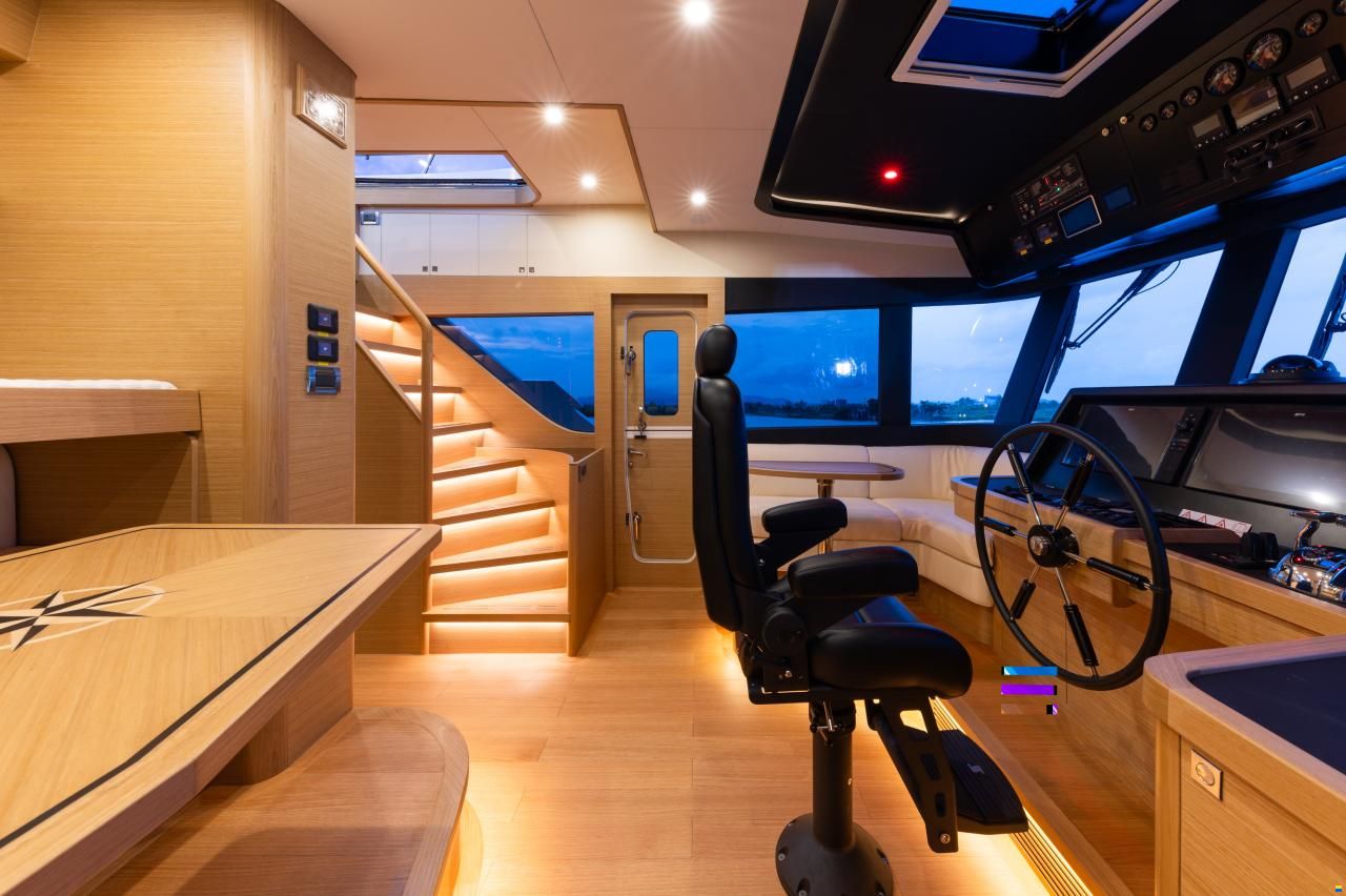 Selene 68 Ocean Explorer