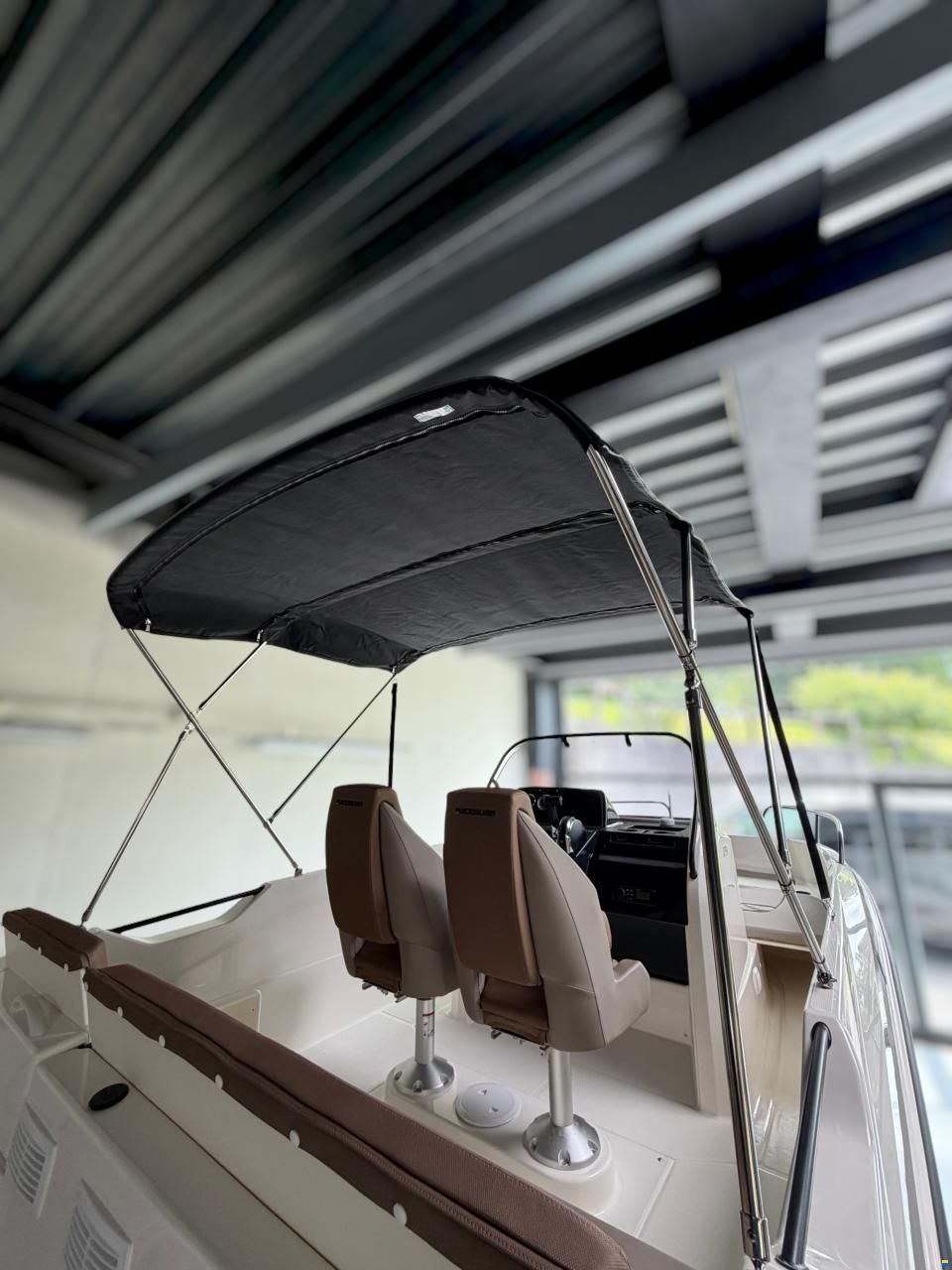Quicksilver 605 Open