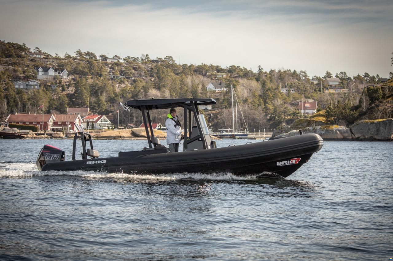 Brig Inflatable Boats Navigator 24R