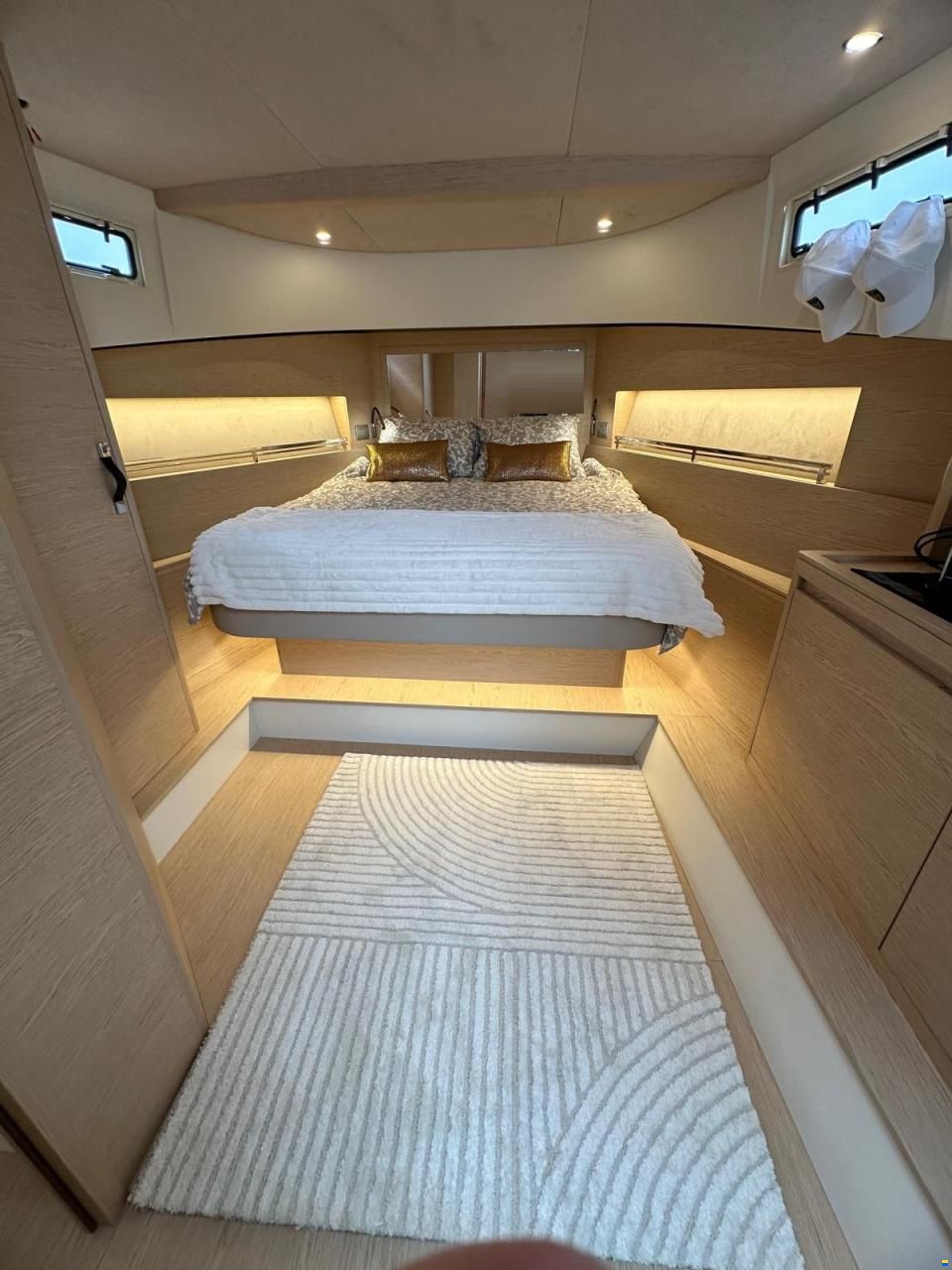 Solaris Yachts SP 44 Open