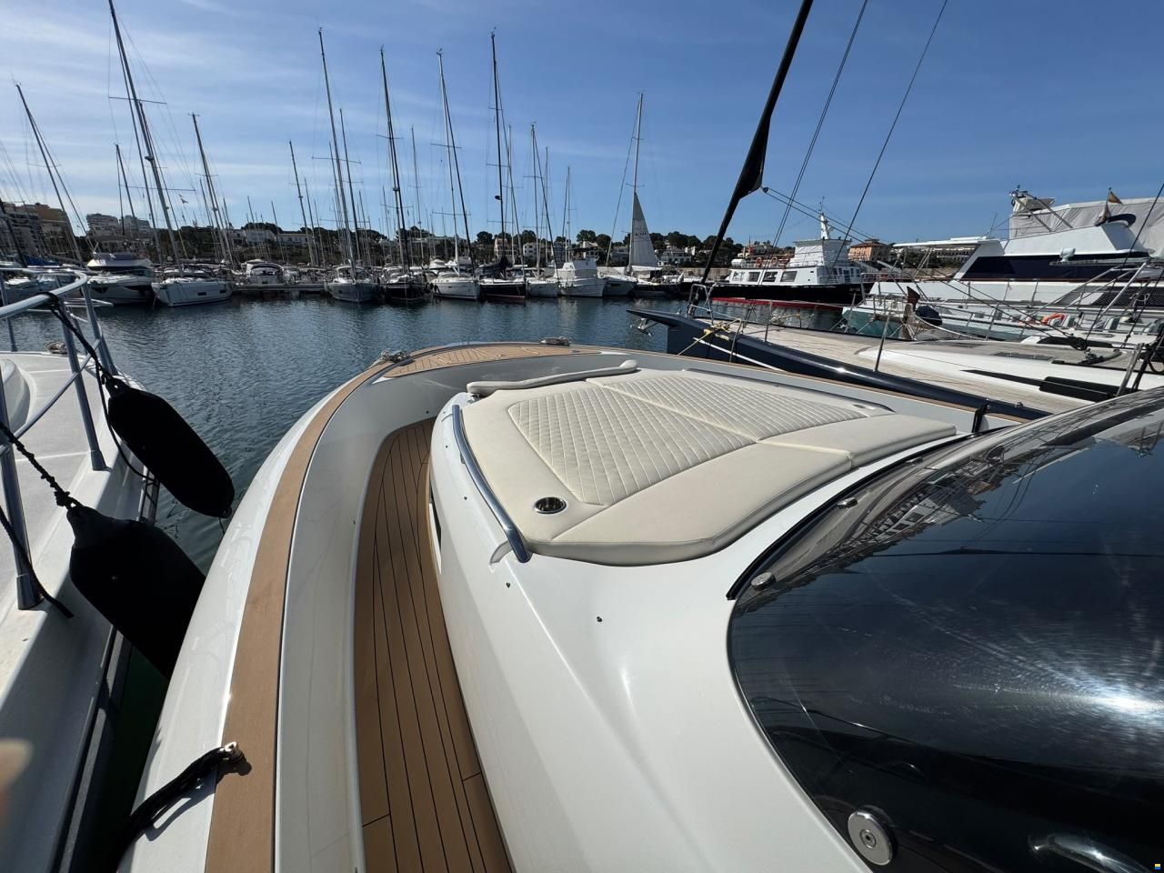 Solaris Yachts SP 44 Open