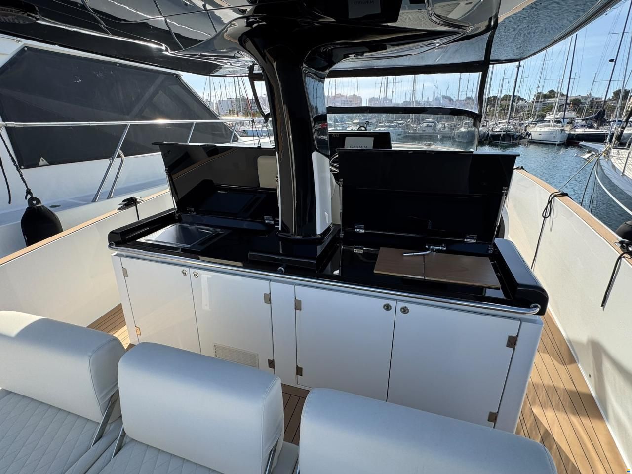 Solaris Yachts SP 44 Open