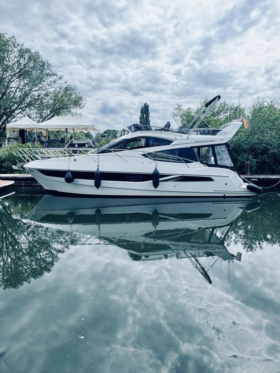 Galeon 380 Fly