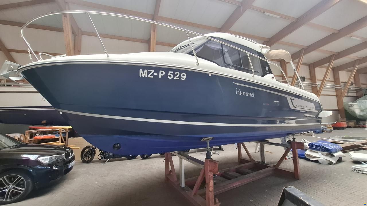 Jeanneau Merry Fisher 795
