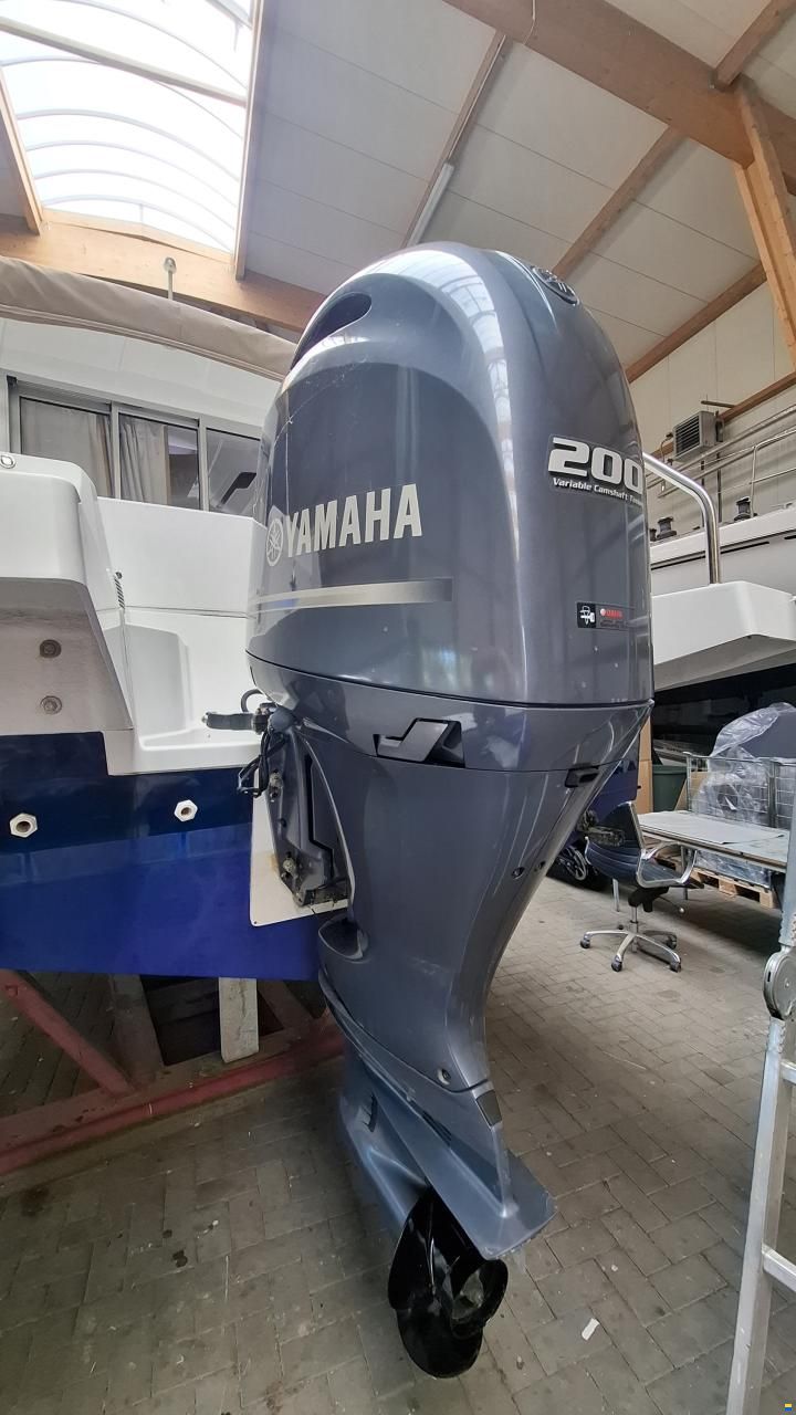 Jeanneau Merry Fisher 795