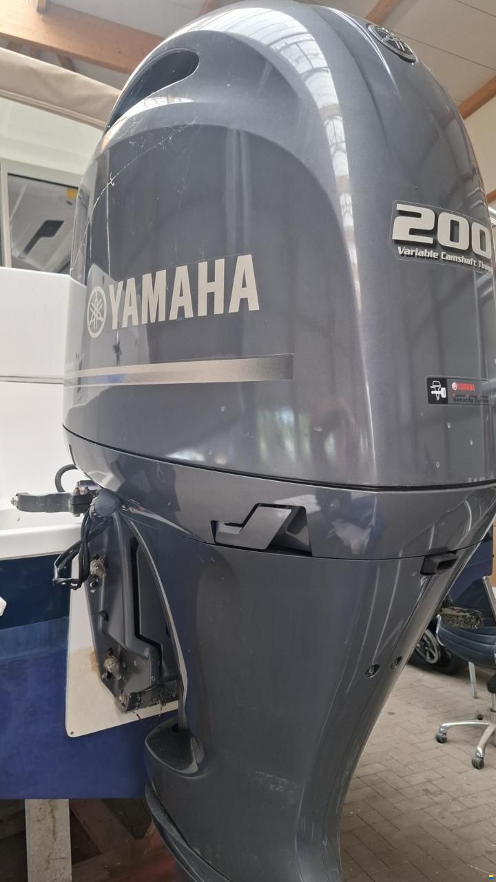 Jeanneau Merry Fisher 795