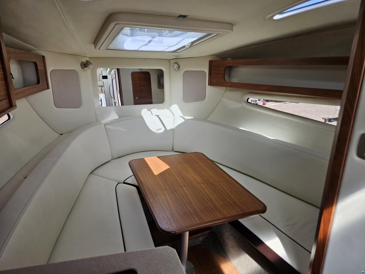 Sea Ray 265