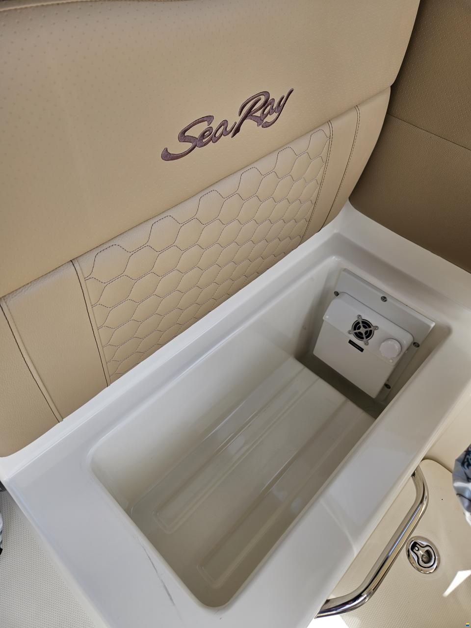 Sea Ray 265
