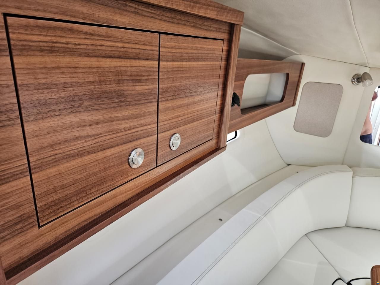 Sea Ray 265