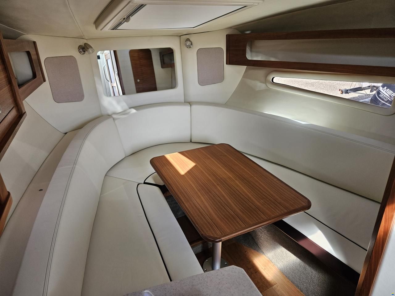 Sea Ray 265