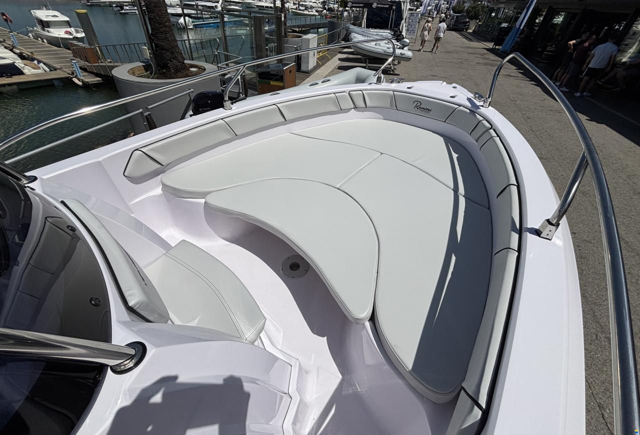 Ranieri Voyager 19 S