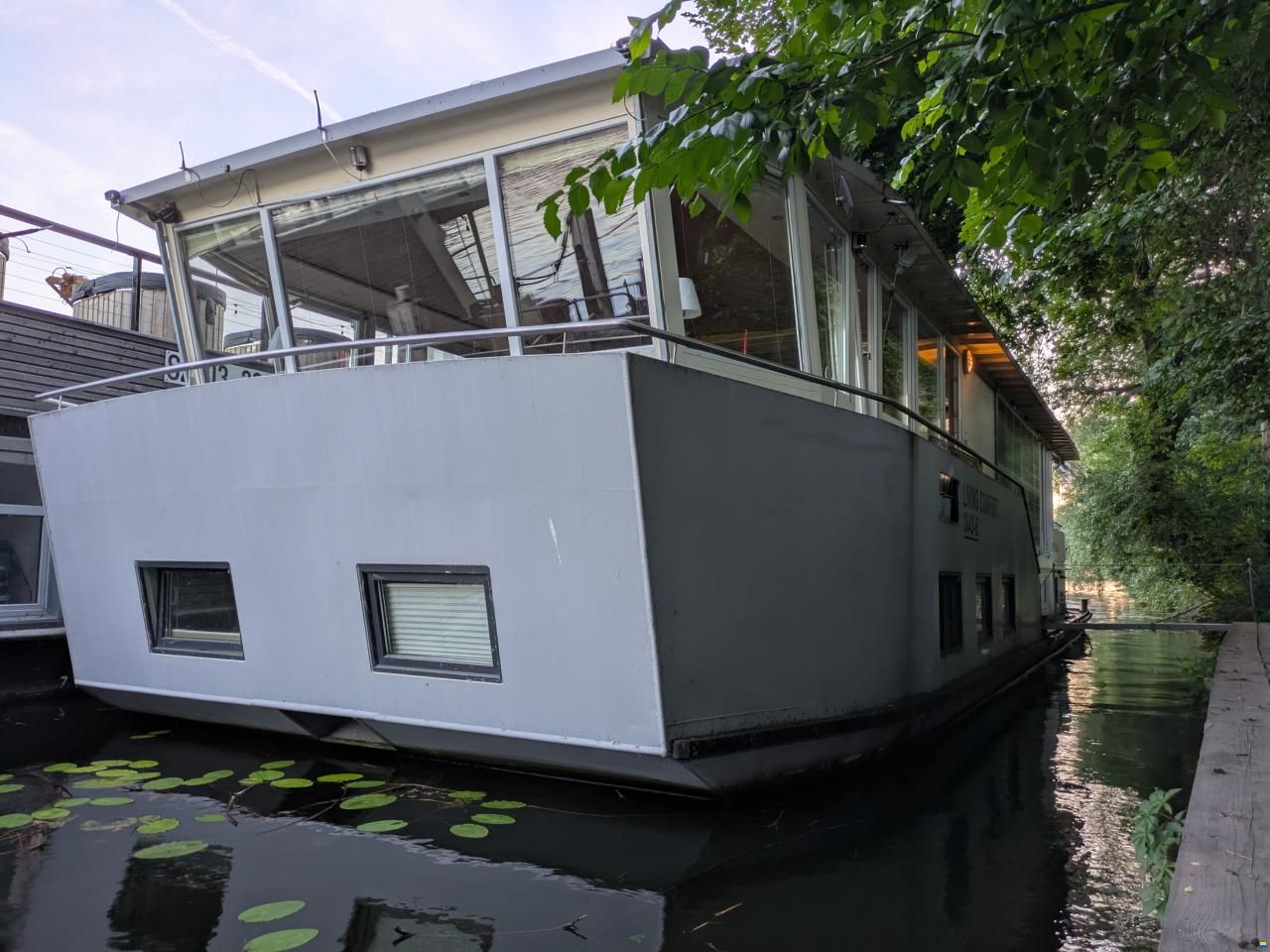 Hausboot Wohnschiff XXL 2 Stock 19,96 x