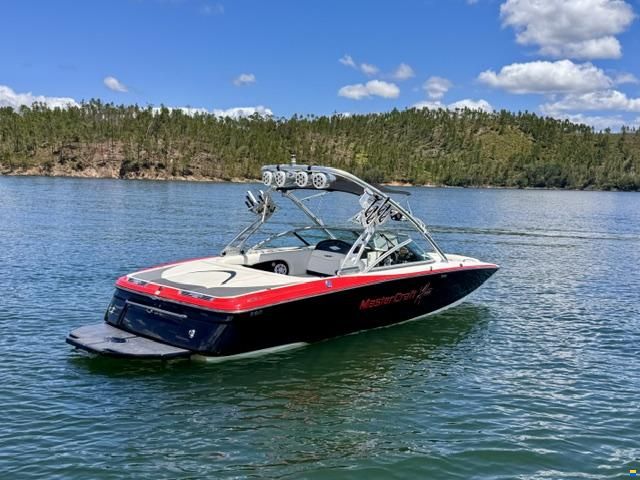 MasterCraft X-Star