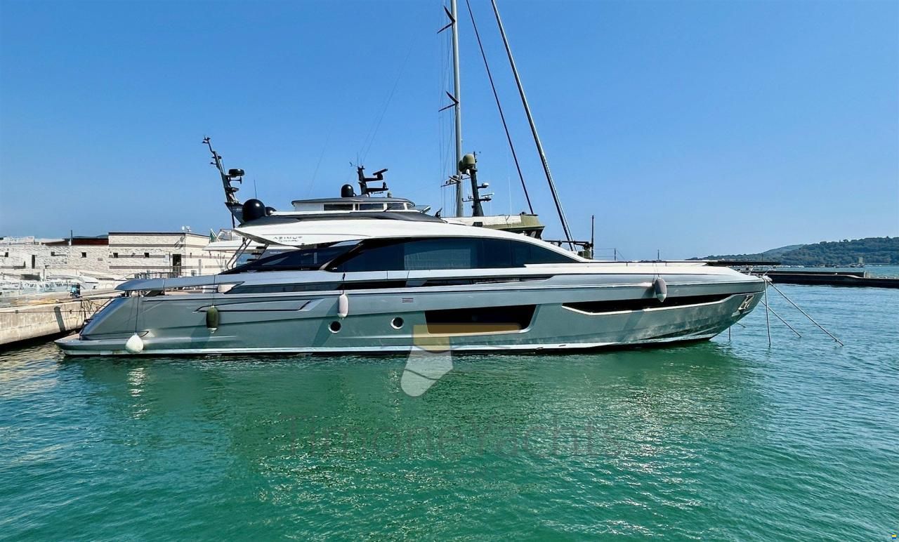 Azimut S10