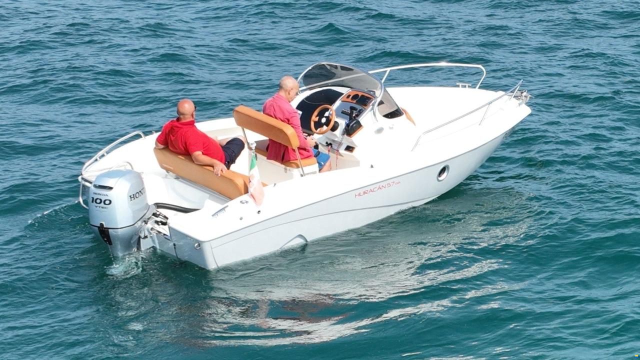 Prua al Vento Huracan 5.7 WA