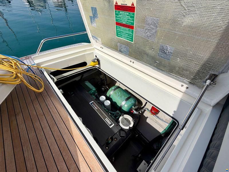 Sunseeker Superhawk 43