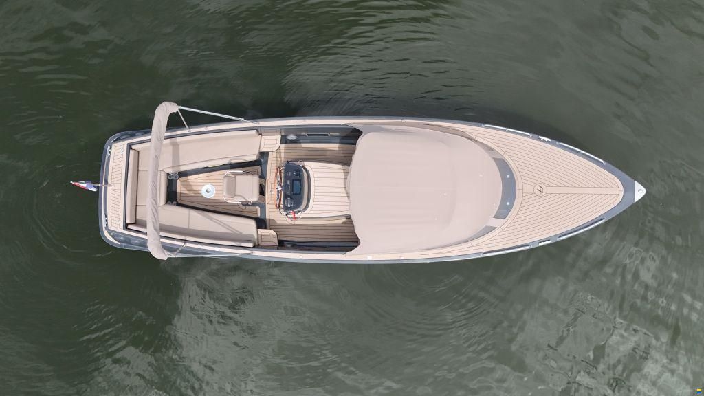 AdmiralsTender C28