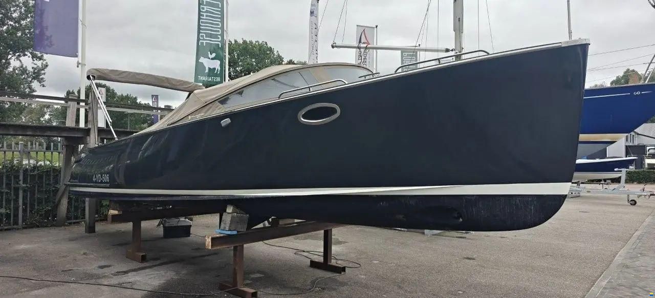 AdmiralsTender C28