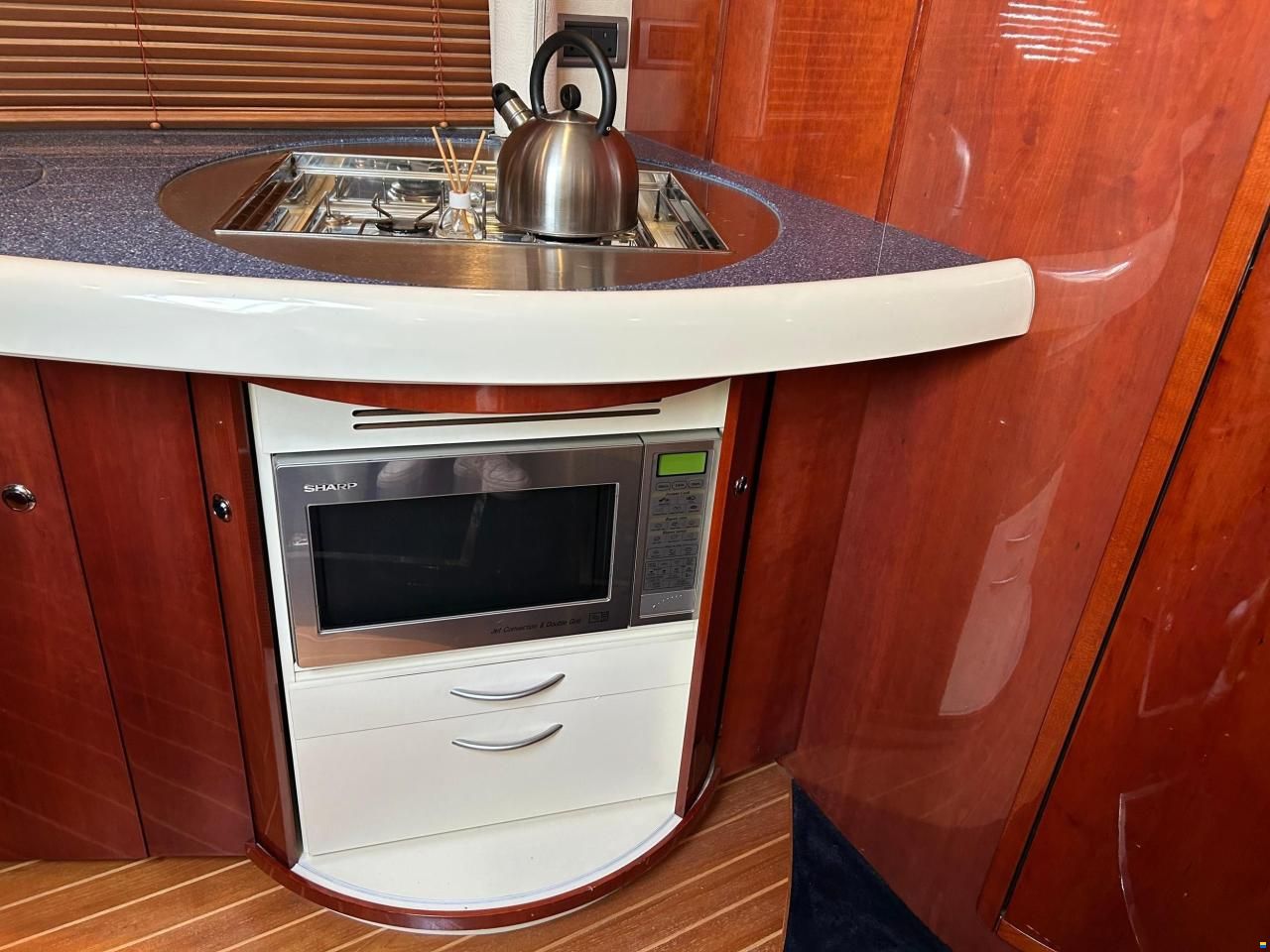 Fairline Targa 43