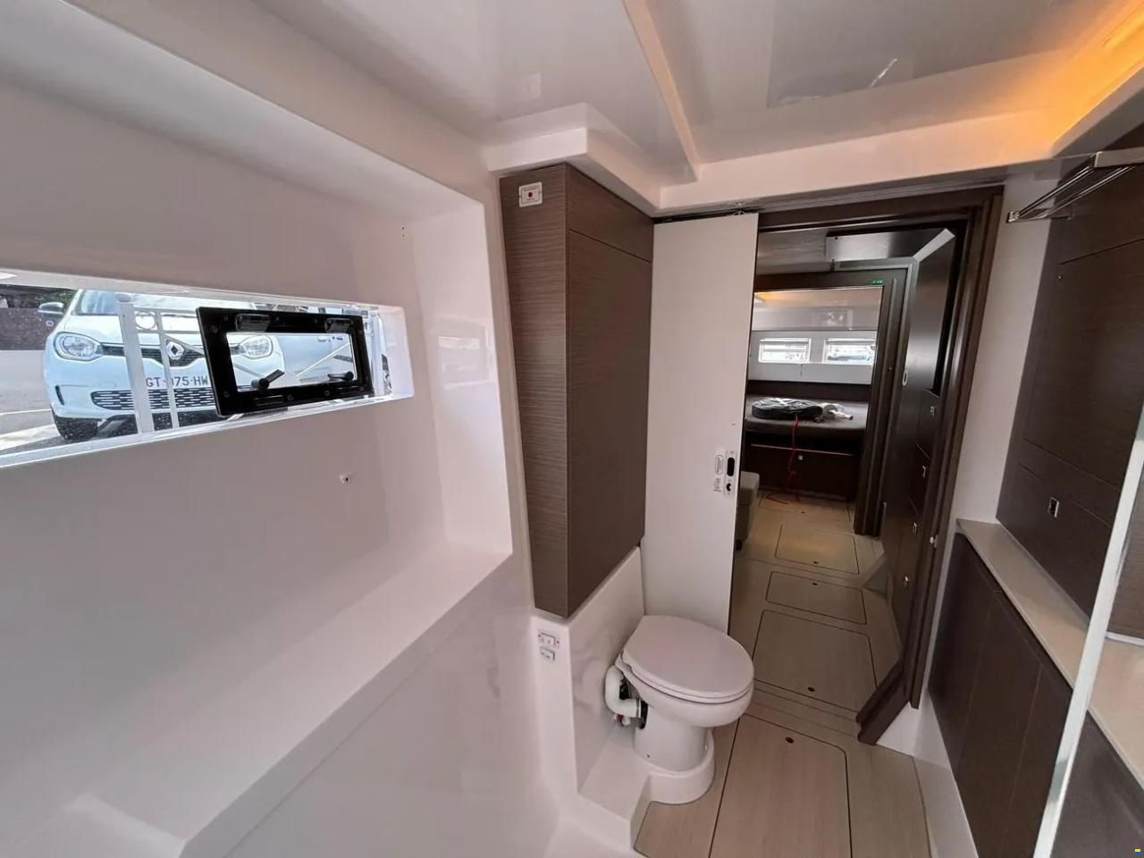 Leopard 40 Powercat