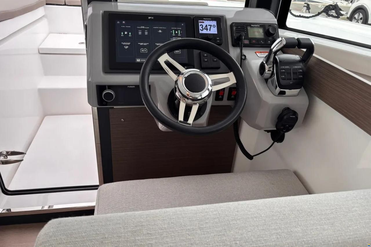 Leopard 40 Powercat