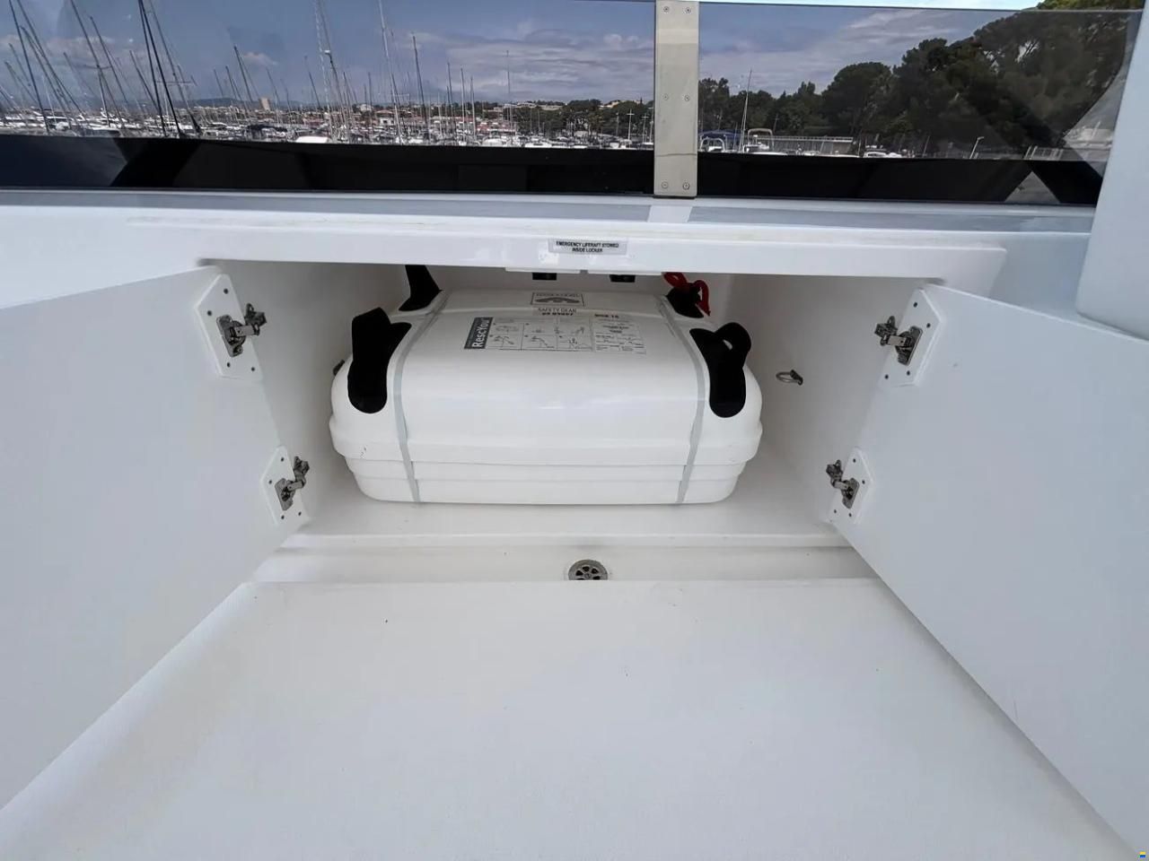 Leopard 40 Powercat