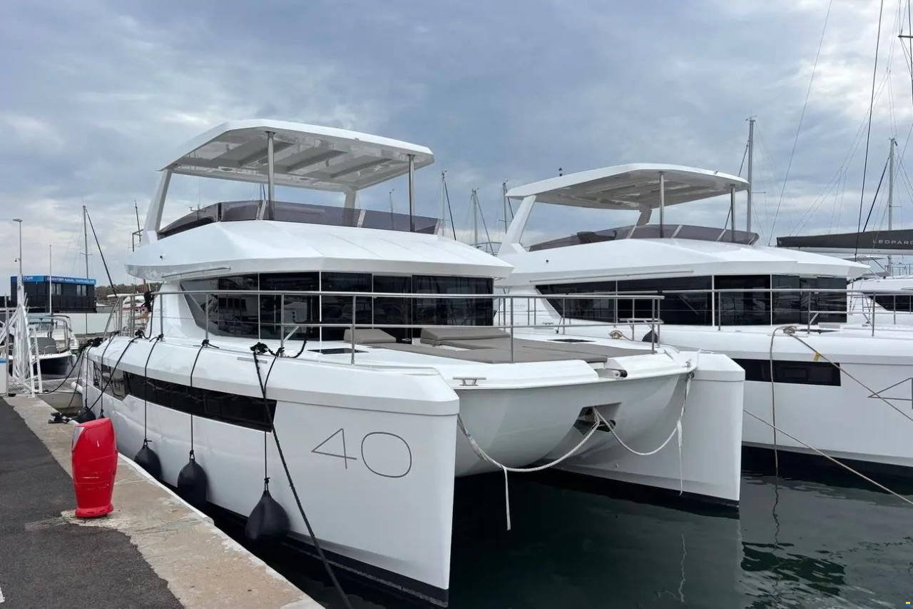 Leopard 40 Powercat