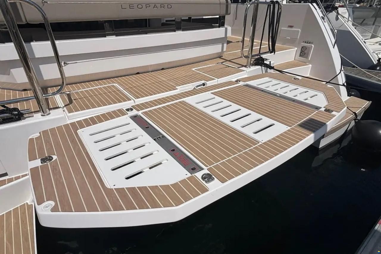 Leopard 46 Powercat