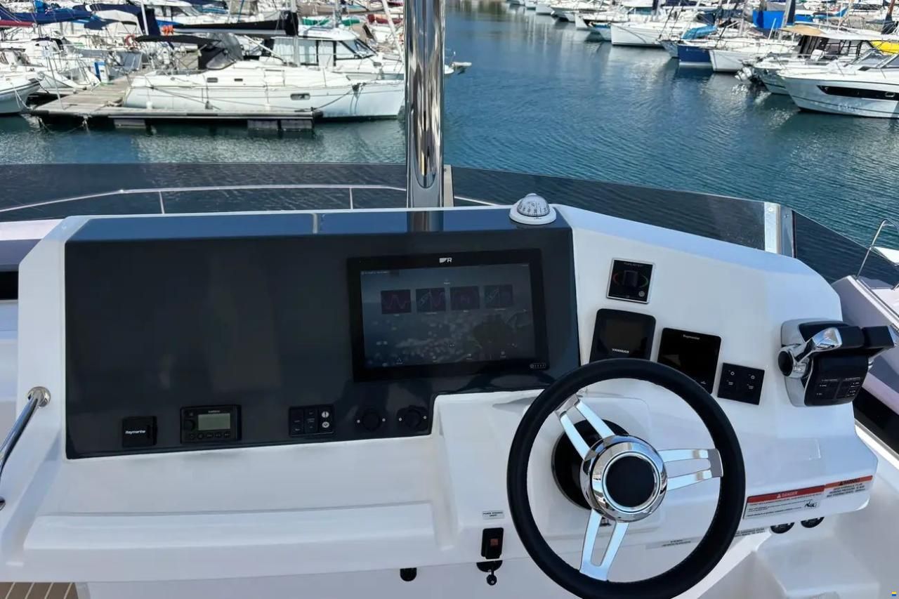 Leopard 46 Powercat