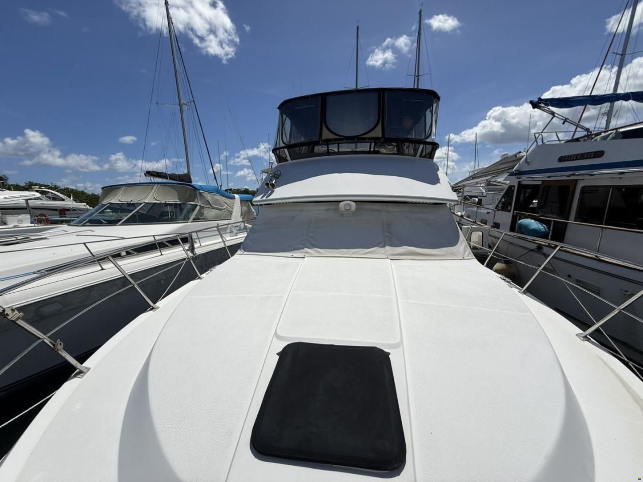 Carver 406